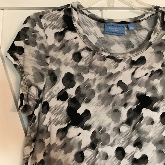 Simply Vera shirt - Picture 3 of 4