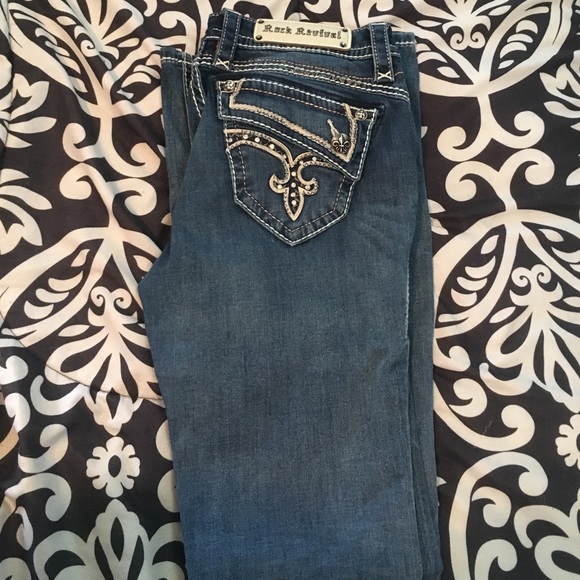 Rock revival jeans in excellent condition