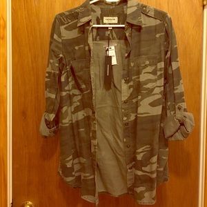 Camo boyfriend shirt