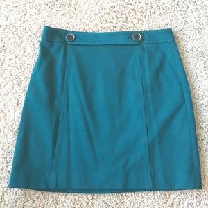 Green mini skirt with button belt detail, Loft 6