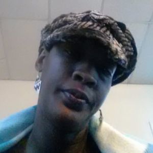 Meet your Posher, Alisa