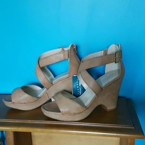 Womans wedge sandles