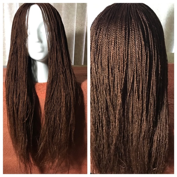 Macro twist wig (million braids) only black is ava