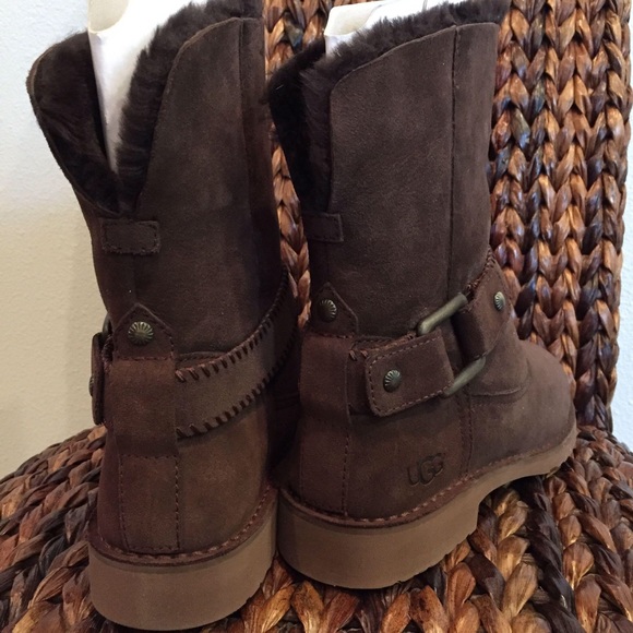 ugg cedric chocolate ugg cedric chocolate