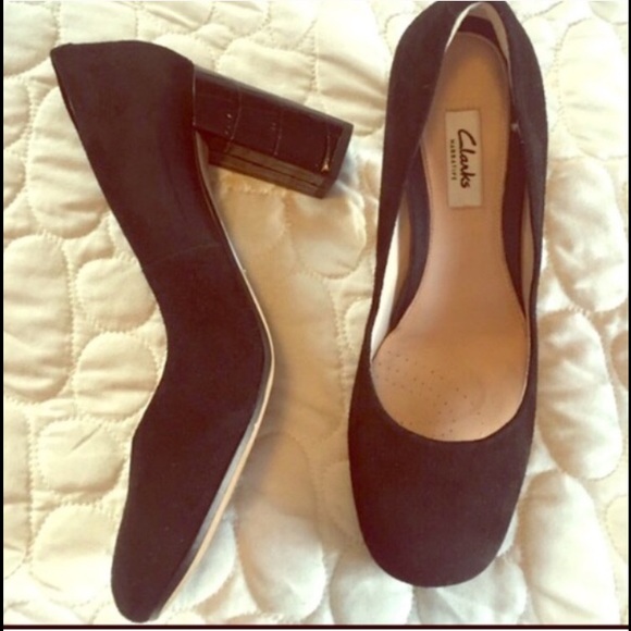 Beautiful High Heel Clark Shoes. Would fit a 7.5