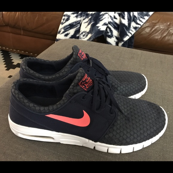 Men's Nike Stefan Janoski shoes