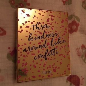 Tarte double duty palette in "young wild and free"