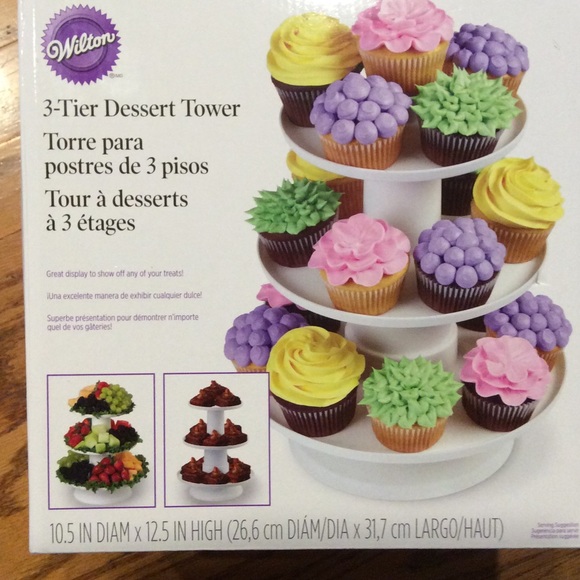 wilton Other - Wilton 3-Tier Dessert Tower in Box