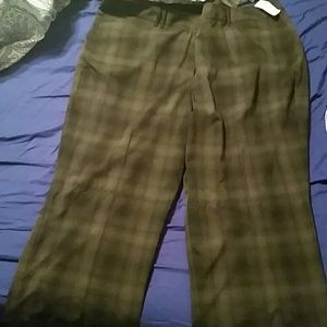 Grey plaid dress pant