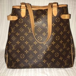 Louis Vuitton Batignolles Vertical Bag
