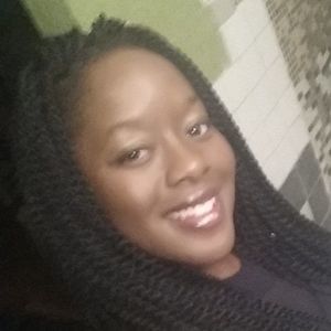 Meet your Posher, Kierra