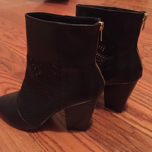 Kelsi Dagger ankle boots