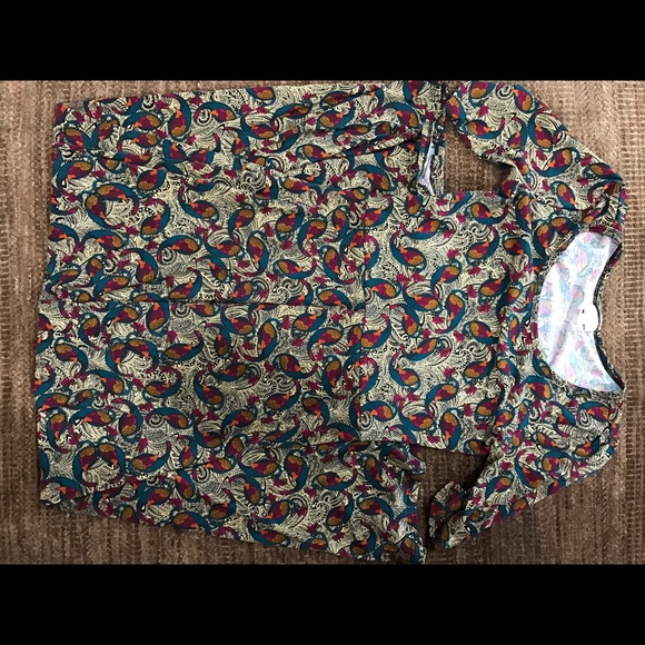 Lularoe nwot medium Ana peacocks
