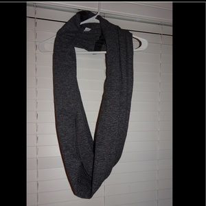Lululemon Vinyasa Scarf