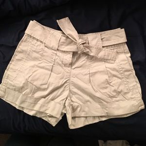 LC Lauren Conrad Midrise Khaki Short