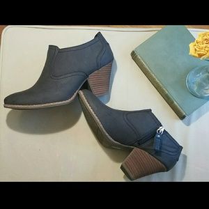 Gorgeous Ankle Boots!
