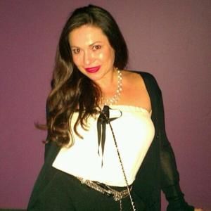 Meet your Posher, Kira