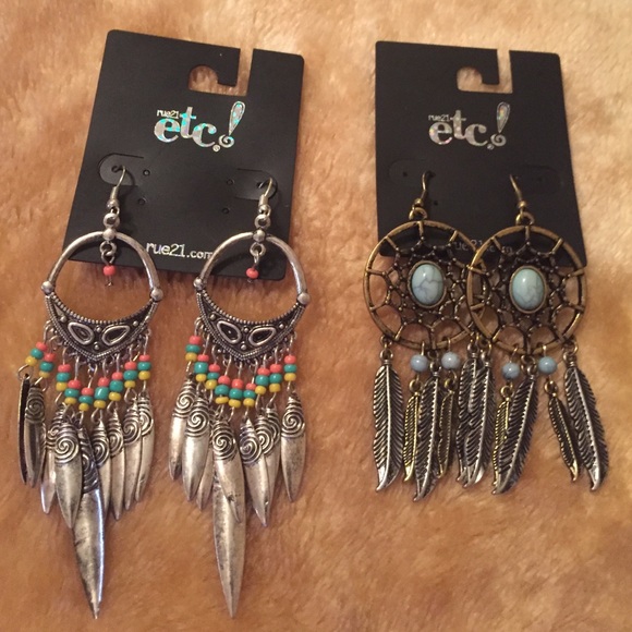 2 sets of earrings! - Picture 1 of 1