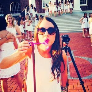 Meet your Posher, Mollie