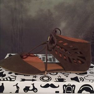 Bamboo lace up flats