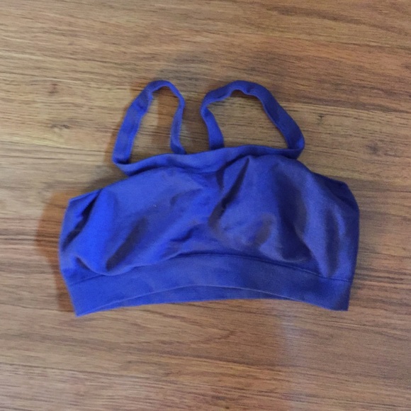Sports bra