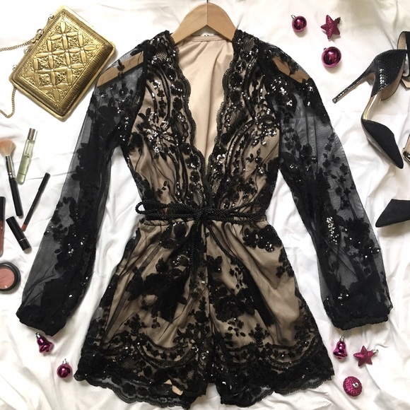 Gorgeous sequin Romper 💁 - Picture 2 of 3