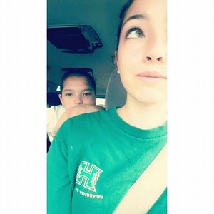 Meet your Posher, Kayla