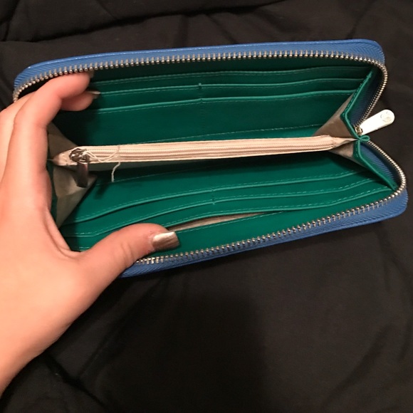 Wallet - Picture 2 of 2