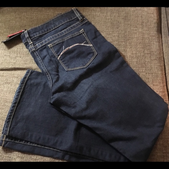 A.n.a. Boot-cut Jeans 10 petite/30 NWT