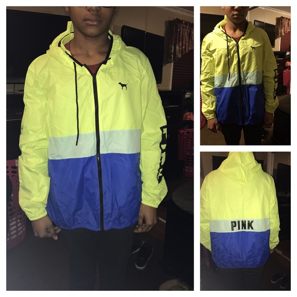 Extra Pics - image 1