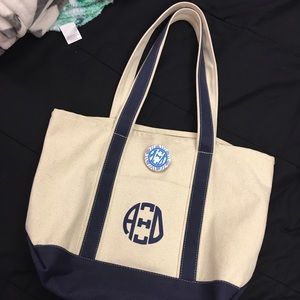 Alpha Xi Delta Tote & Pin Set