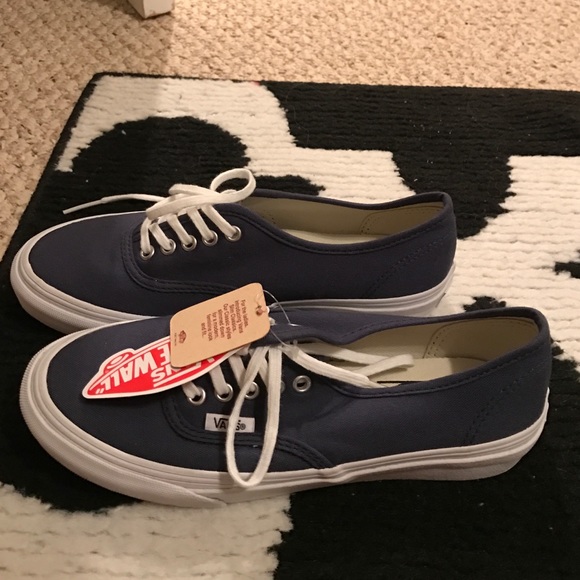 Navy blue vans