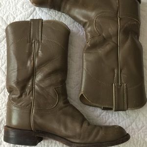 Vintage boho Justin mid-calf boots