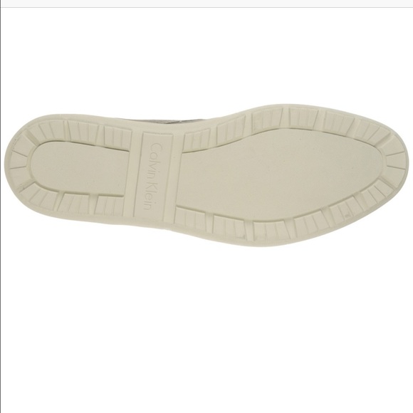 Calvin Klein  Suede Chukka Boots