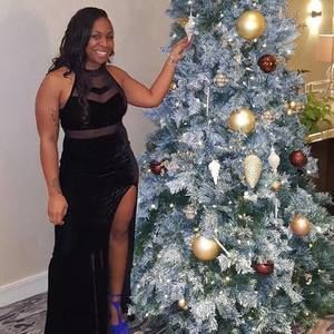 Meet your Posher, Alma