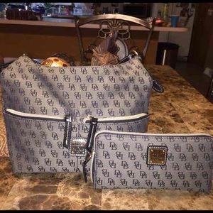 Authentic Dooney & Bourke bag and wallet