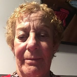 Meet your Posher, Ellen