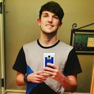 Meet your Posher, Garrett