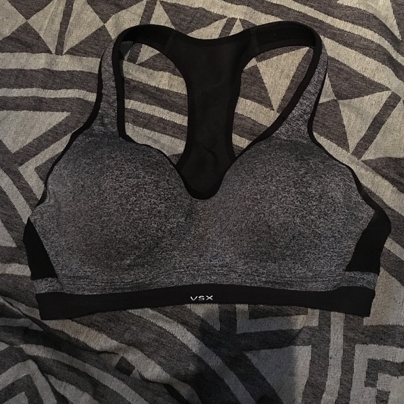 Victoria's Secret "incredible" sports bra