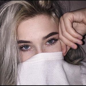 Meet your Posher, Aly