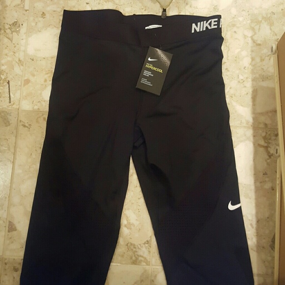 Black nike workout pants leggings