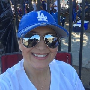 Meet your Posher, Caroline