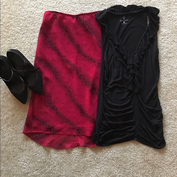 Red Moderate Hi-Low Skirt