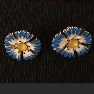 ❤️️🌺 Betsy Johnson Floral Earrings🌺❤️️
