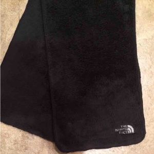 North Face scarf