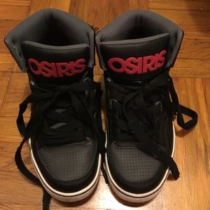 Boys Size 3 Osiris high tops Boys Size 3 Osiris high tops