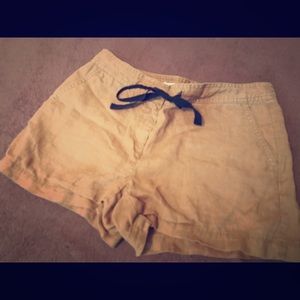 Brown linen short with black draw string