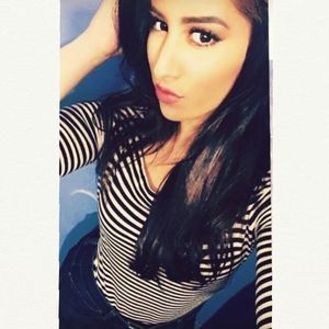 Meet your Posher, Alexis