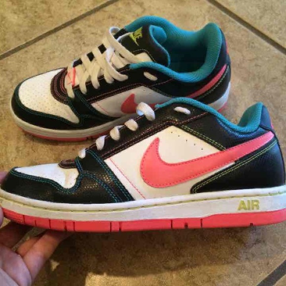 Nike Air Force Size 7