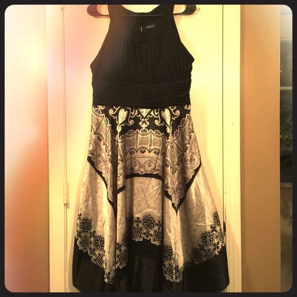 Adorable handkerchief dress...!!!